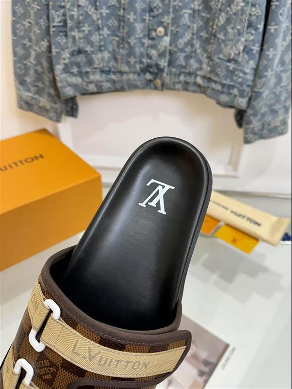 20251128184544759 210